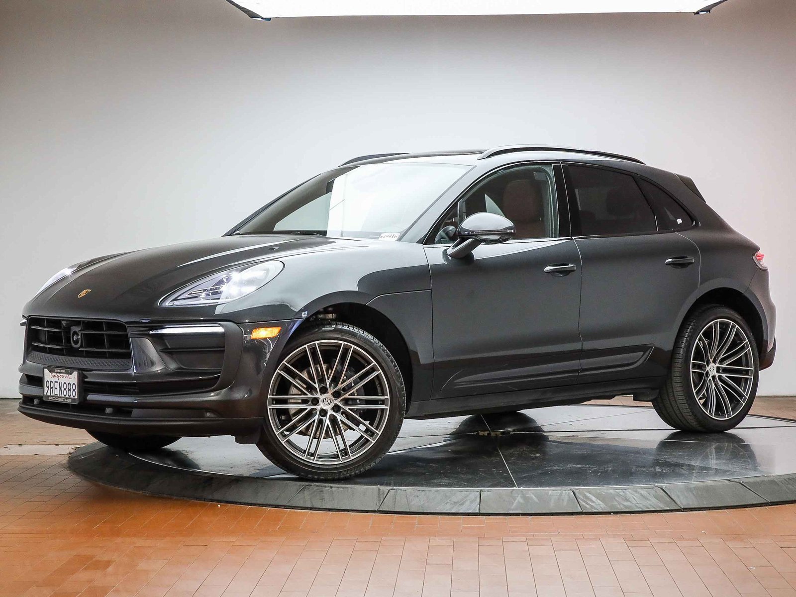 Used 2025 Porsche Macan