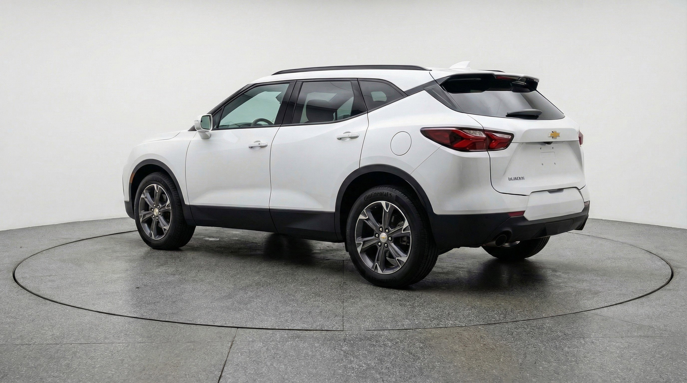 Used 2025 Chevrolet Blazer LT image 6