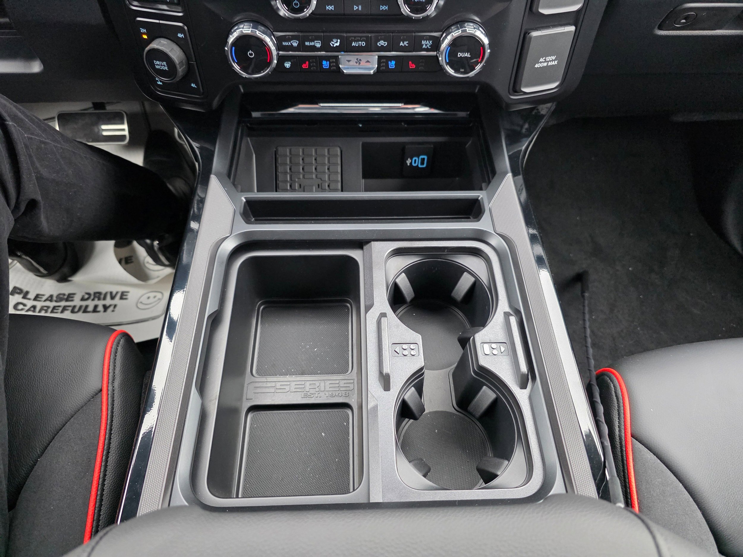 New 2026 Ford F250 Lariat w/ Black Appearance Package image 14