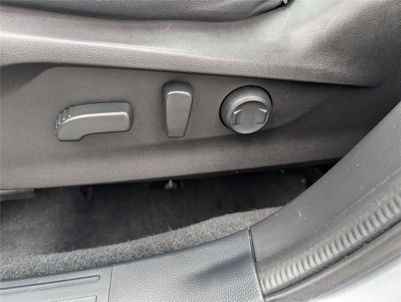 Used 2020 Subaru Forester Sport AWD/4WD image 23