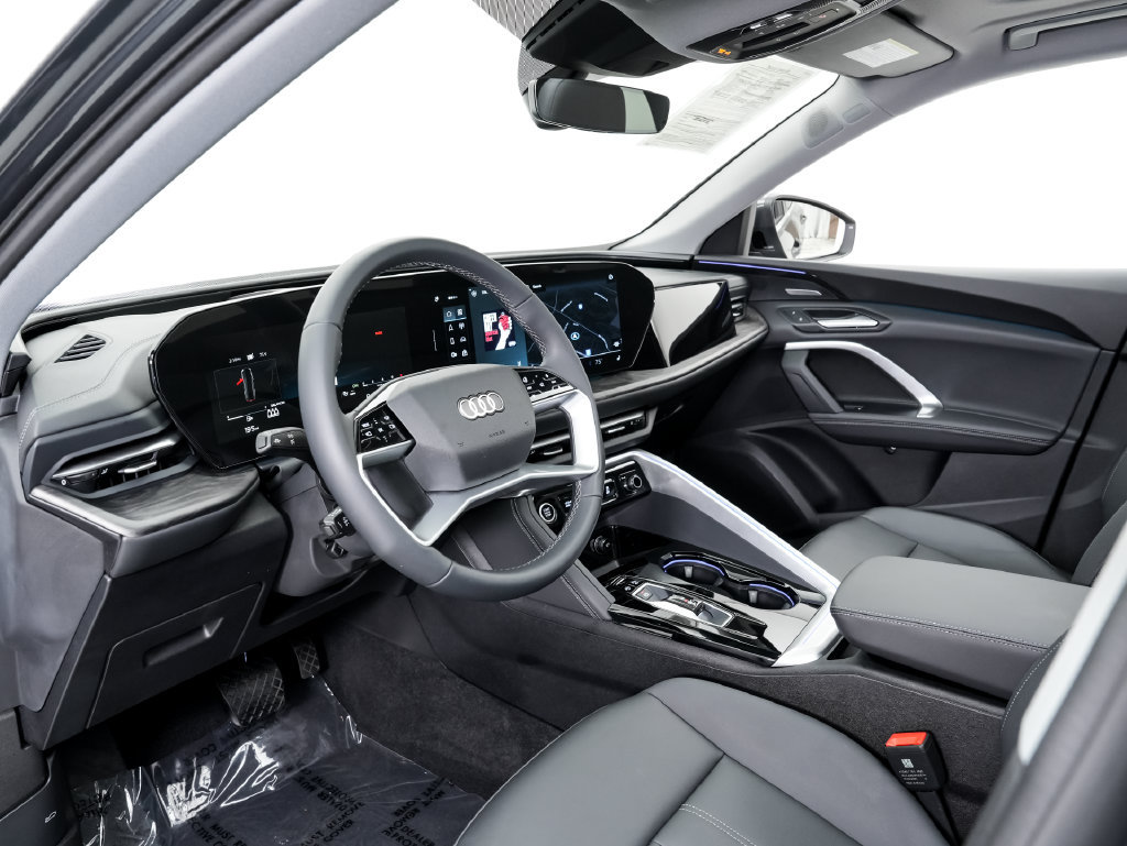 Used 2025 Audi Q5 Premium Plus AWD/4WD image 4
