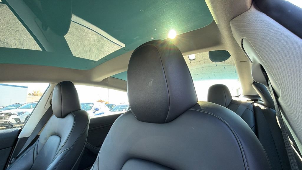 Used 2023 Tesla Model 3 Standard Range image 21