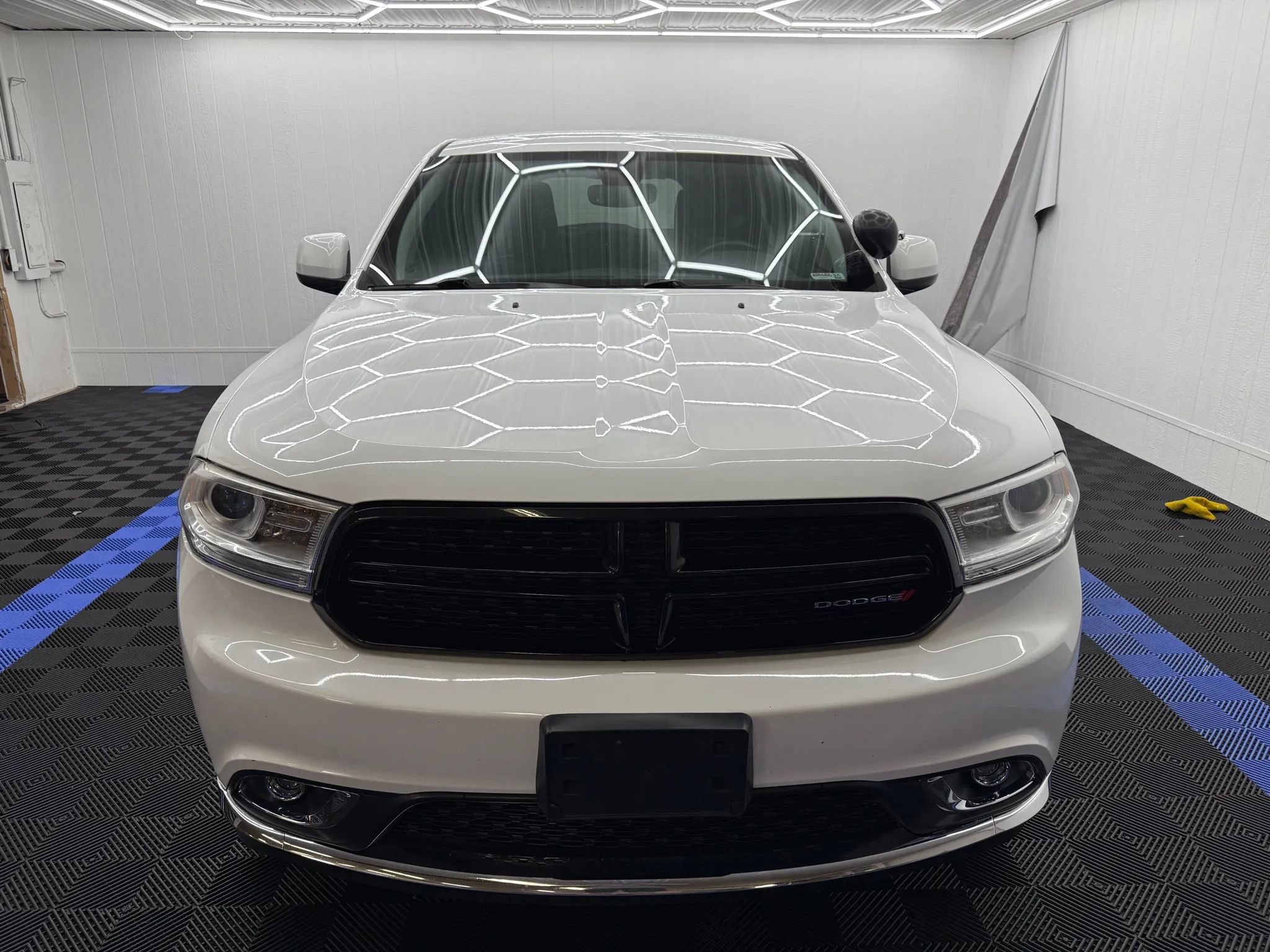 Used 2018 Dodge Durango AWD image 3