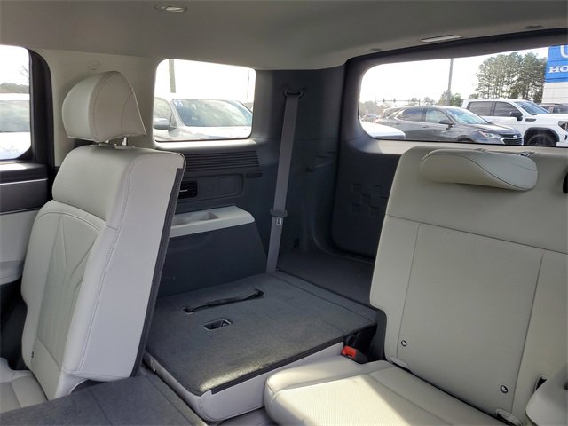 Used 2025 Hyundai Santa Fe SEL image 9