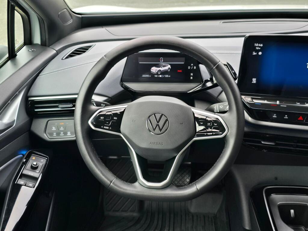 Used 2023 Volkswagen ID.4 Pro S AWD/4WD image 19