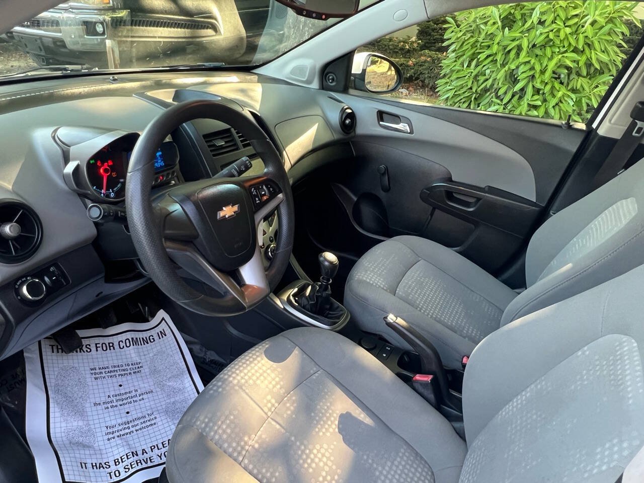 Used 2013 Chevrolet Sonic LS FWD image 10