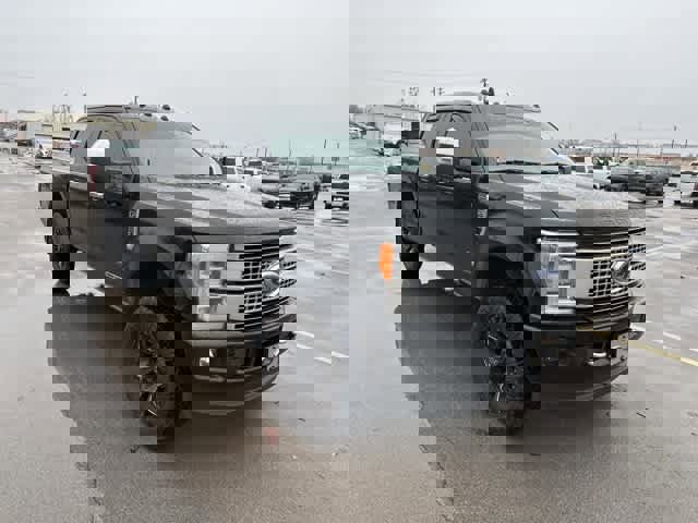 Used 2019 Ford F250 Platinum w/ Platinum Ultimate Package image 27