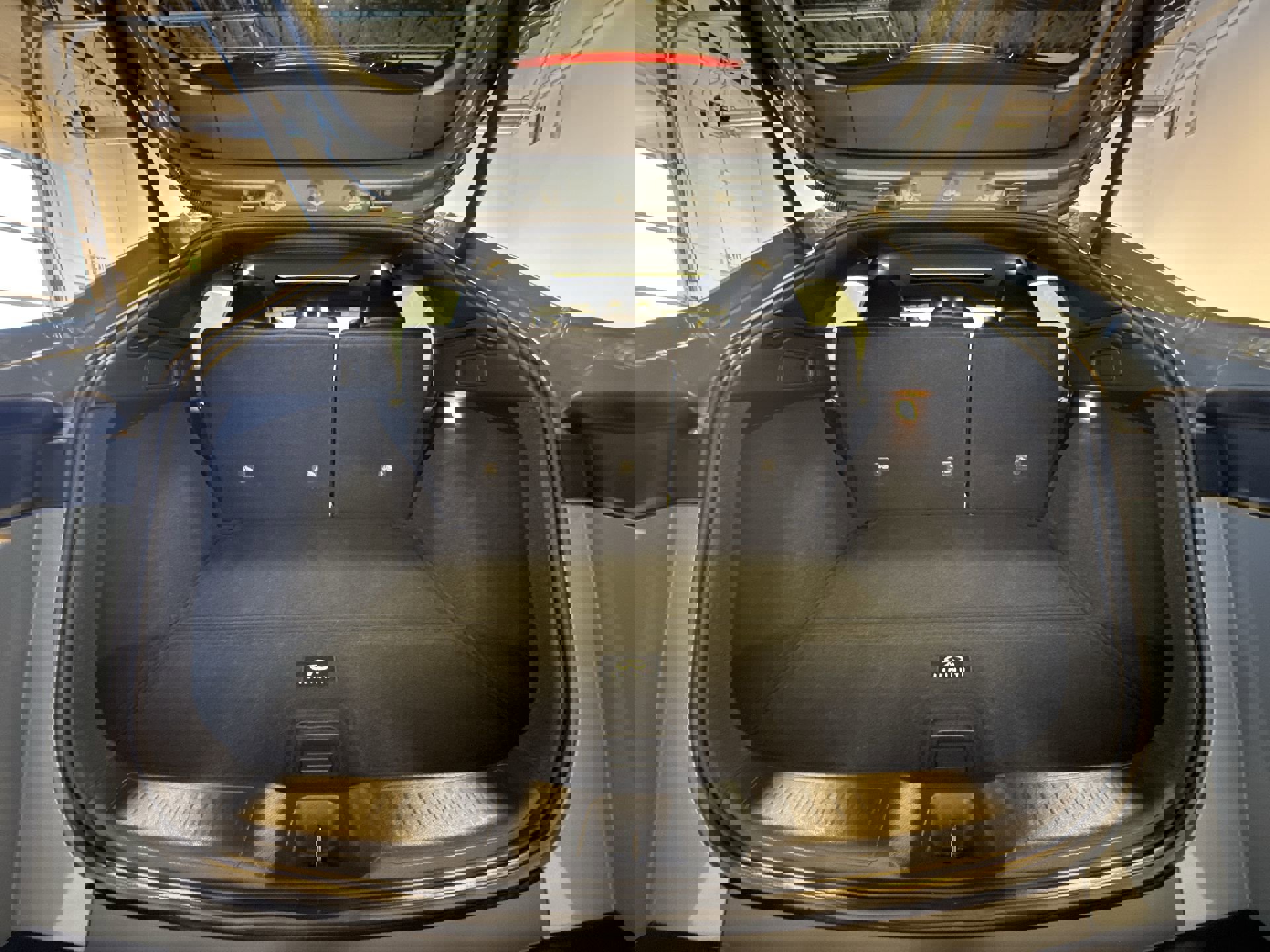 Certified 2025 INFINITI QX55 Luxe w/ Cargo Package image 23