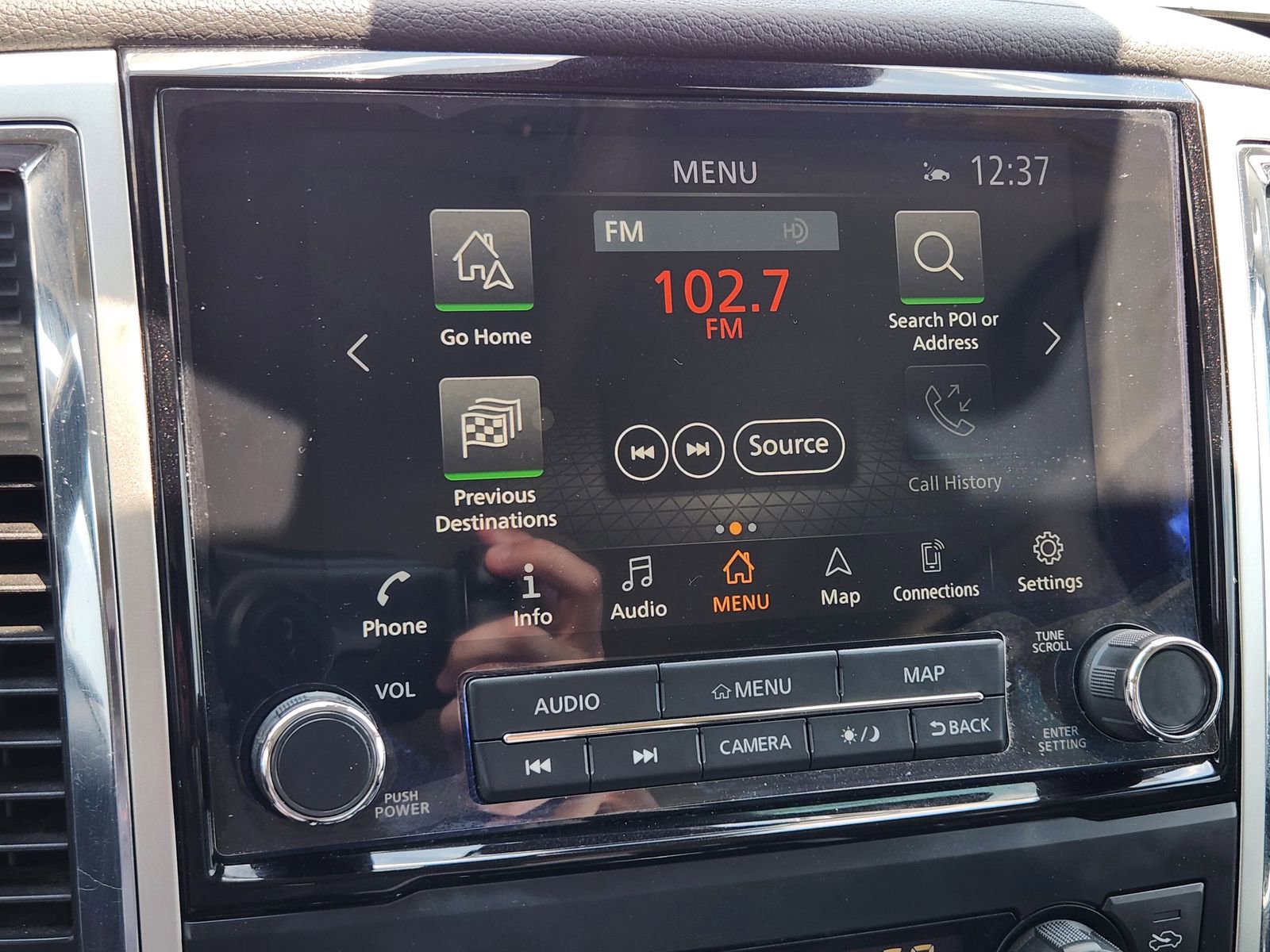 Used 2021 Nissan Titan SV w/ SV Convenience Package AWD/4WD image 19