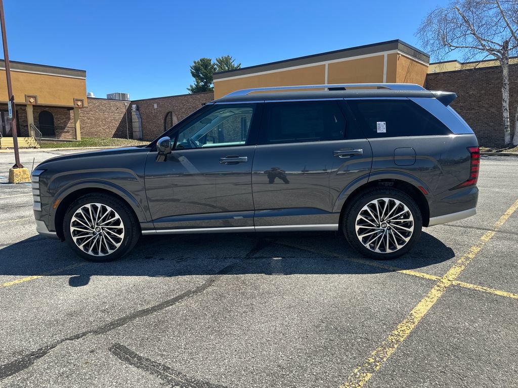 New 2026 Hyundai Palisade Calligraphy AWD/4WD image 2