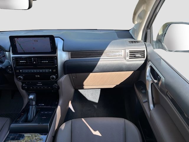 Used 2023 Lexus GX 460 Premium w/ Premium Package AWD/4WD image 18