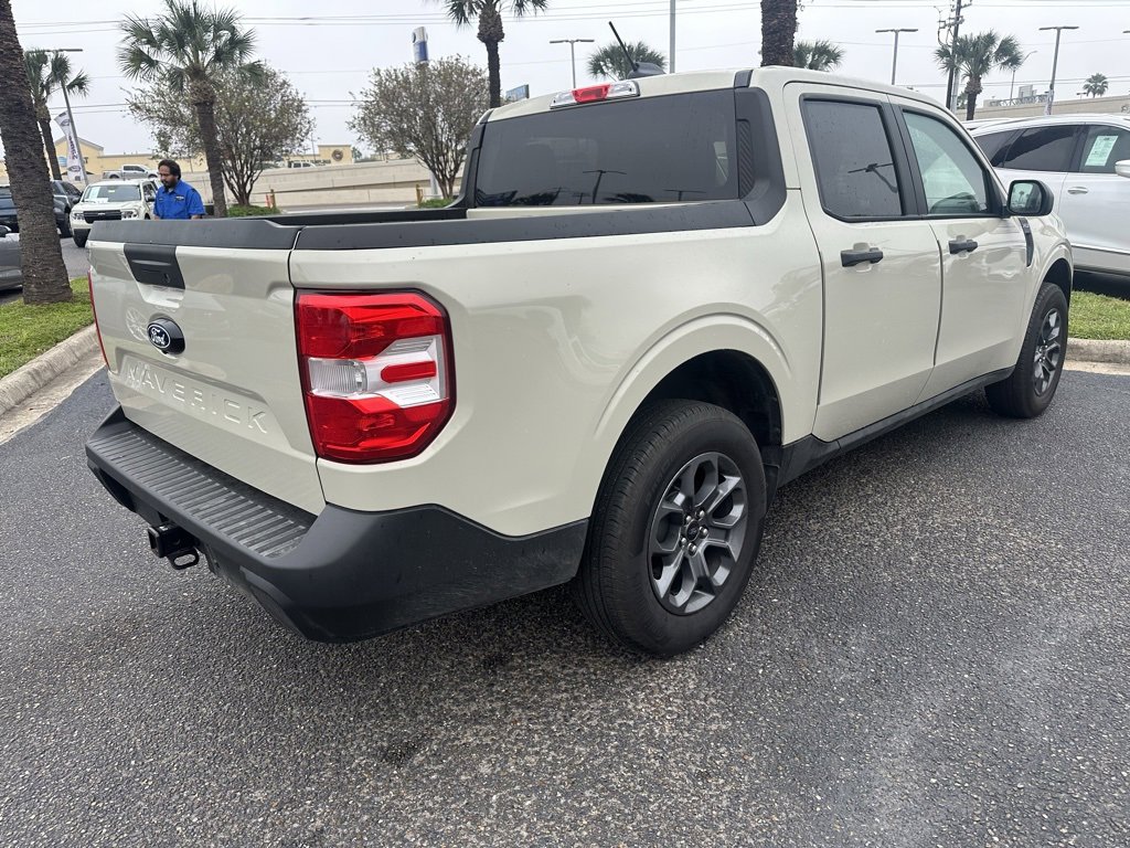 Used 2025 Ford Maverick XLT w/ Equipment Group 302A image 6