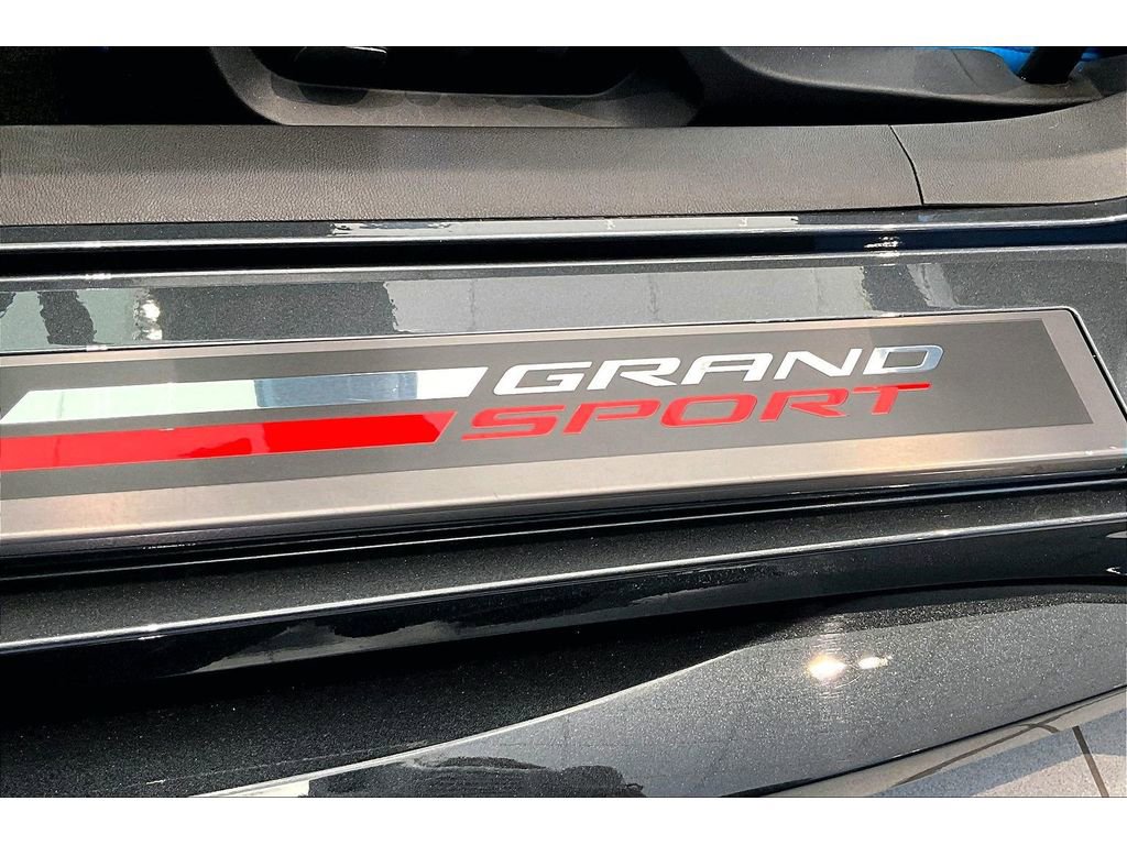 Used 2017 Chevrolet Corvette Grand Sport image 9