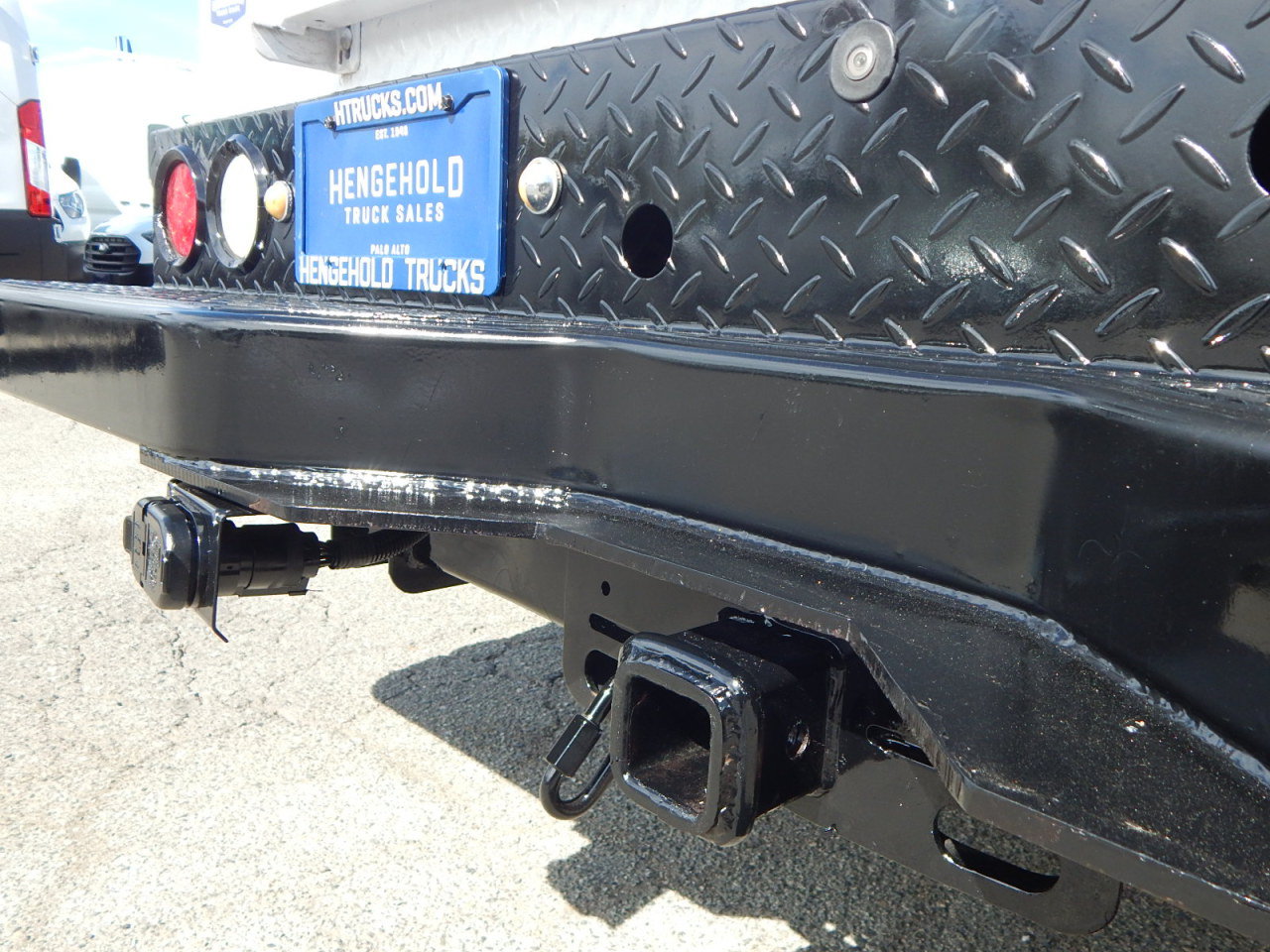 Used 2018 Ford F250 XL w/ Power Equipment Group RWD image 4