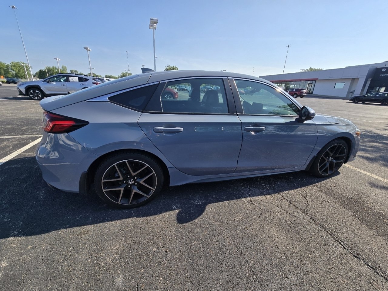 Used 2022 Honda Civic Sport Touring image 8