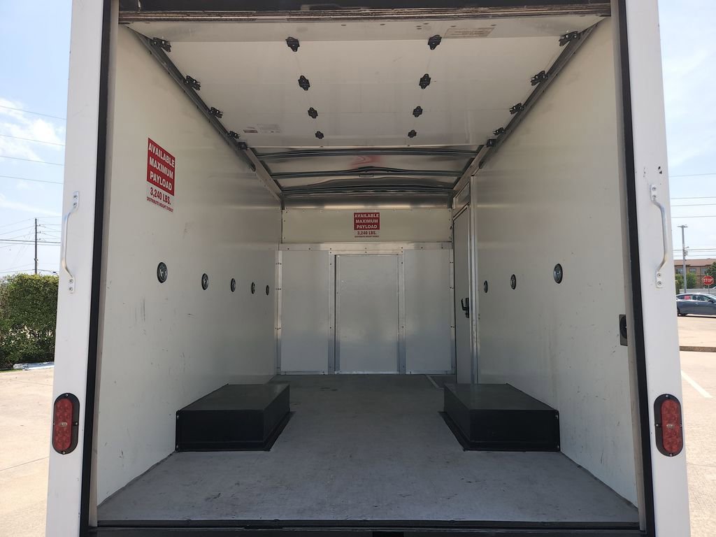 Used 2023 Ford Transit 350 DRW RWD image 14