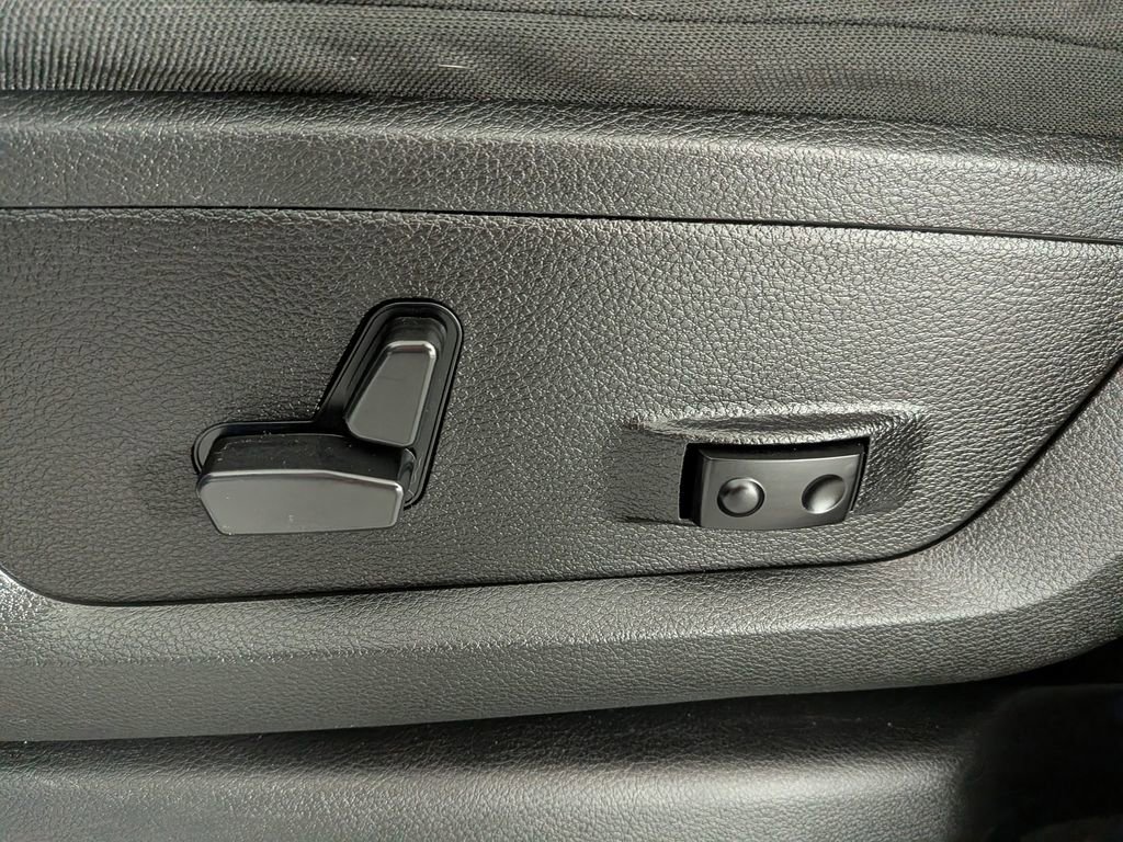 Certified 2024 RAM 2500 Big Horn image 18