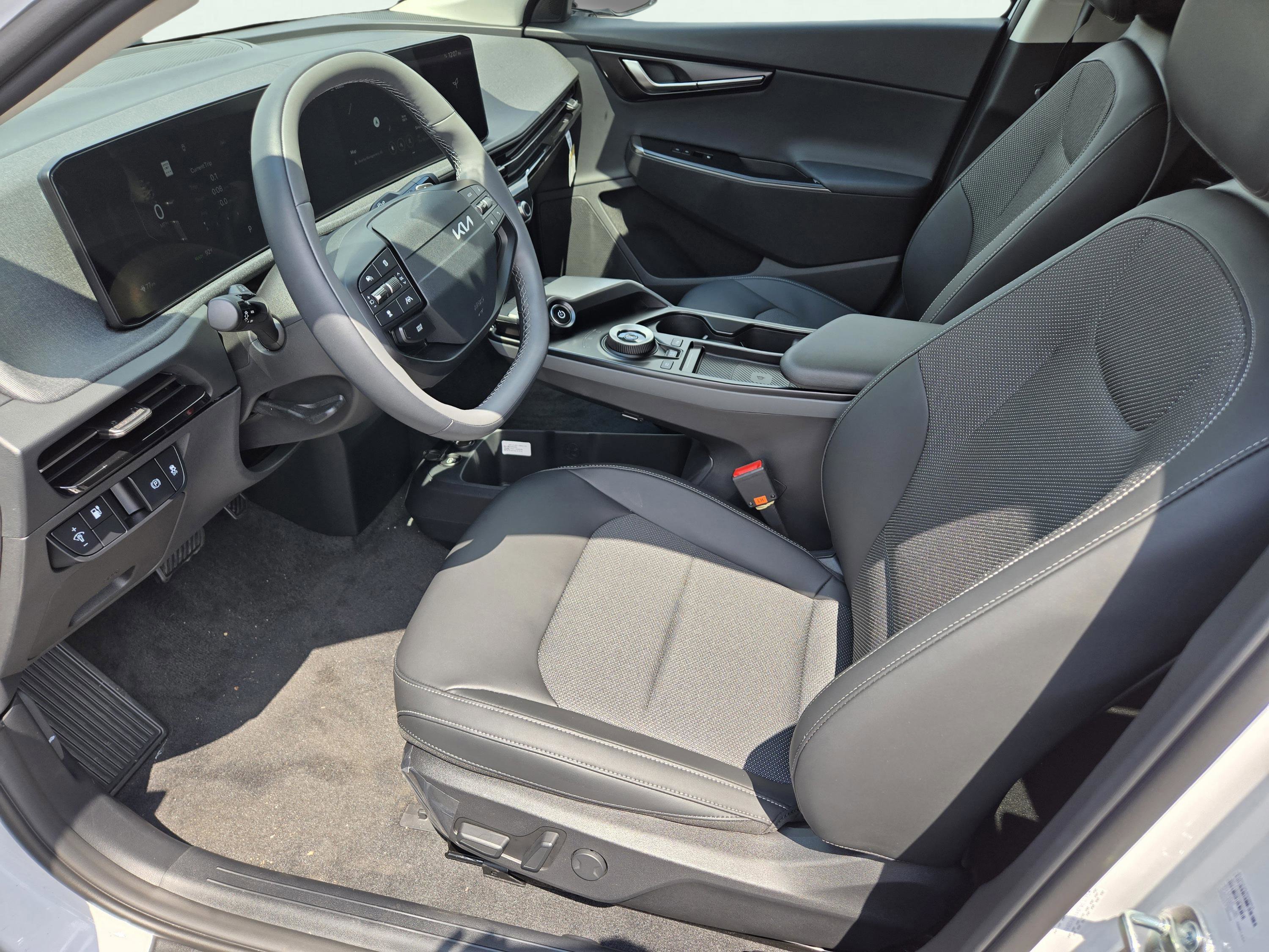 New 2025 Kia EV6 Light image 14