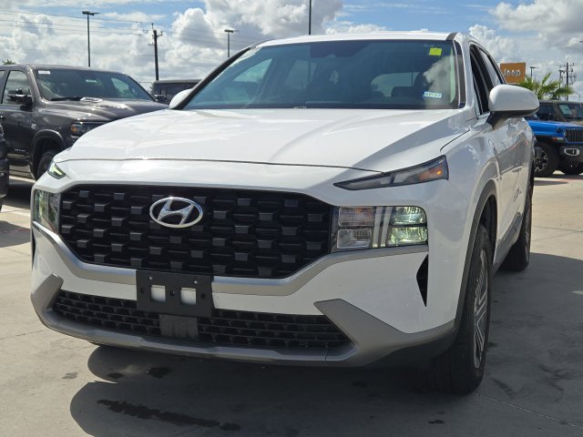 Used 2023 Hyundai Santa Fe SE w/ Cargo Package AWD/4WD image 3