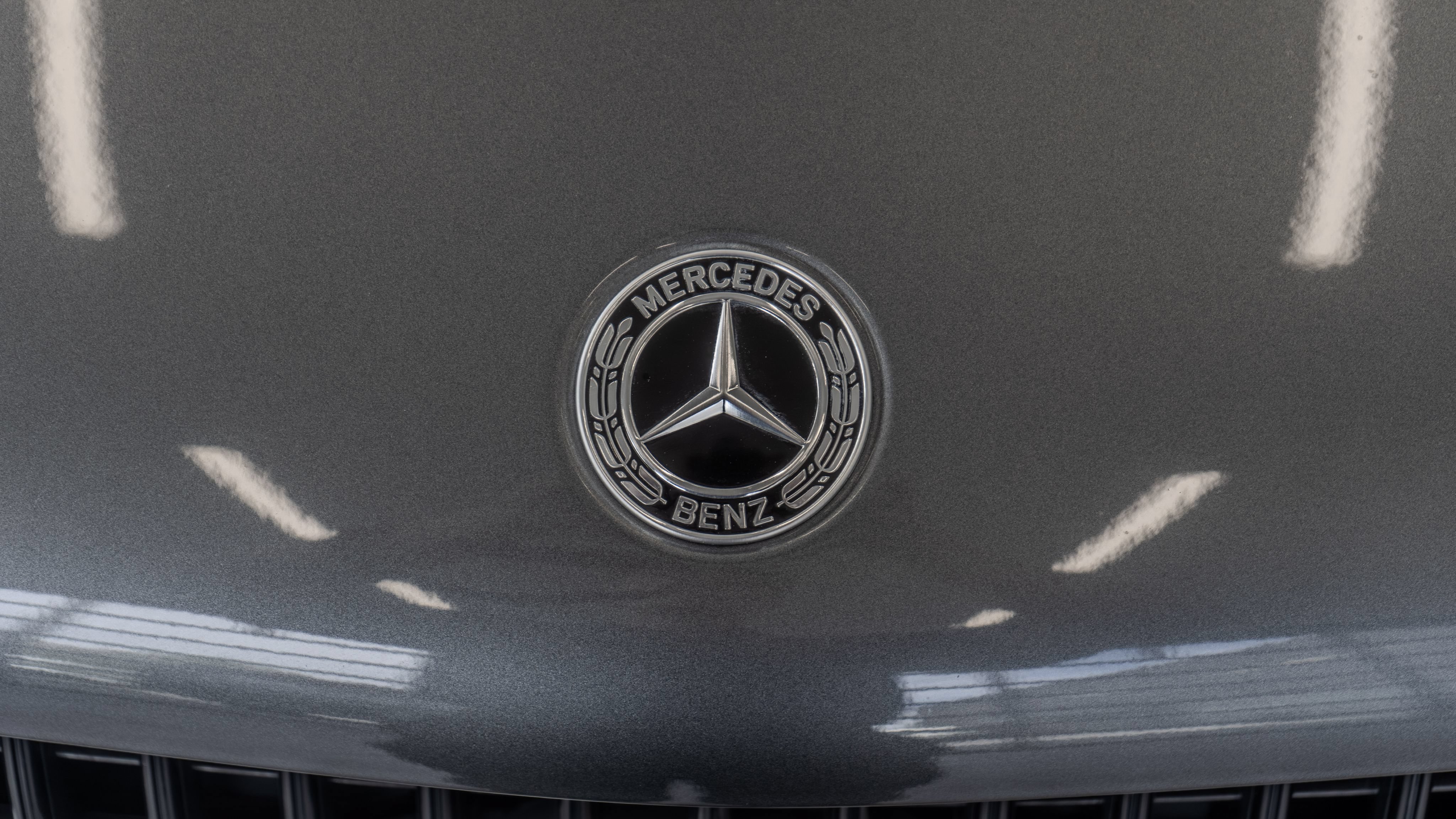 Certified 2025 Mercedes-Benz GLE 450e 4MATIC image 5