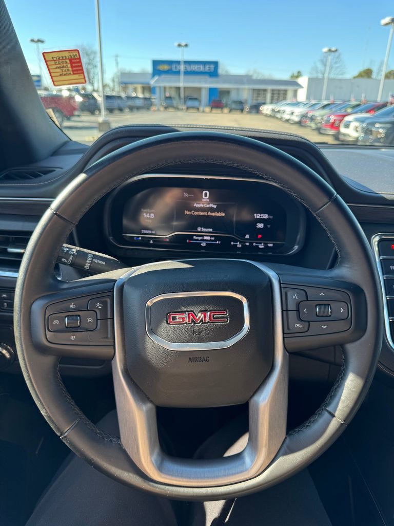 Used 2024 GMC Yukon SLT image 16