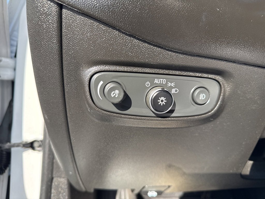 Used 2020 Chevrolet Equinox LT image 14