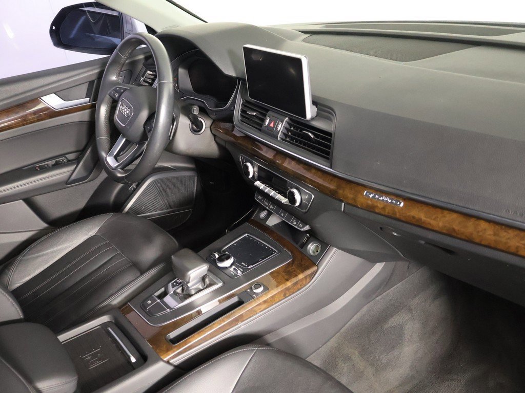 Used 2020 Audi Q5 2.0T Premium Plus image 29