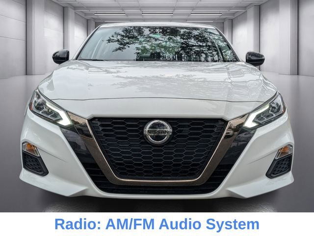 Used 2022 Nissan Altima 2.5 SR image 2