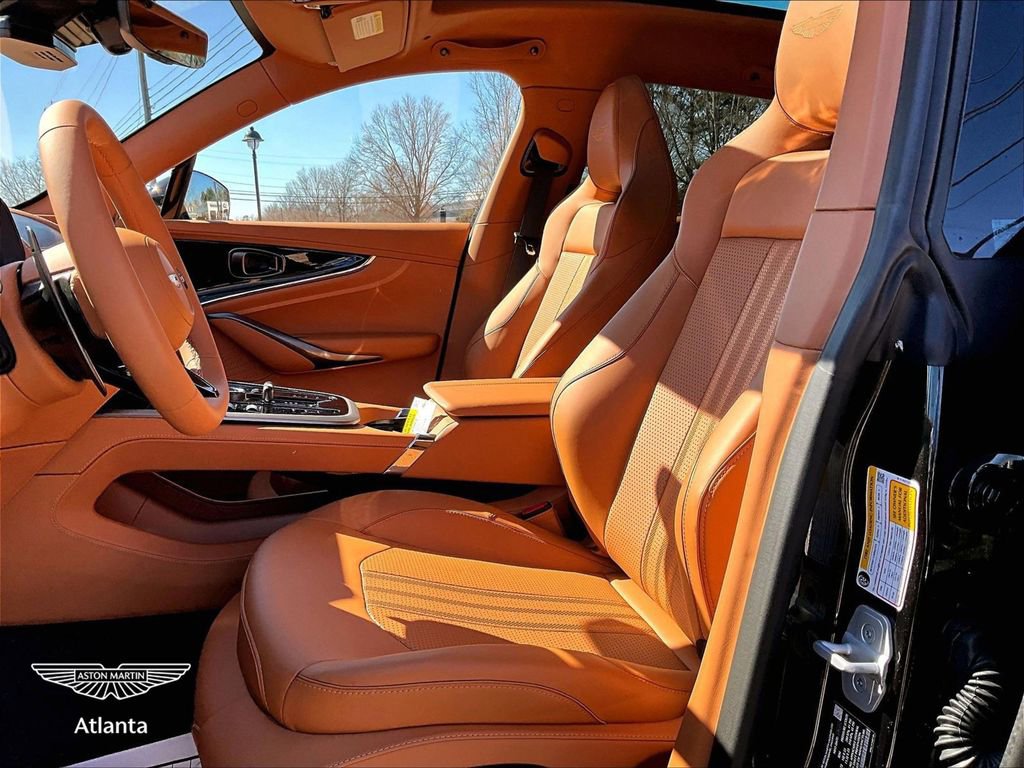 New 2026 Aston Martin DBX 707 image 9