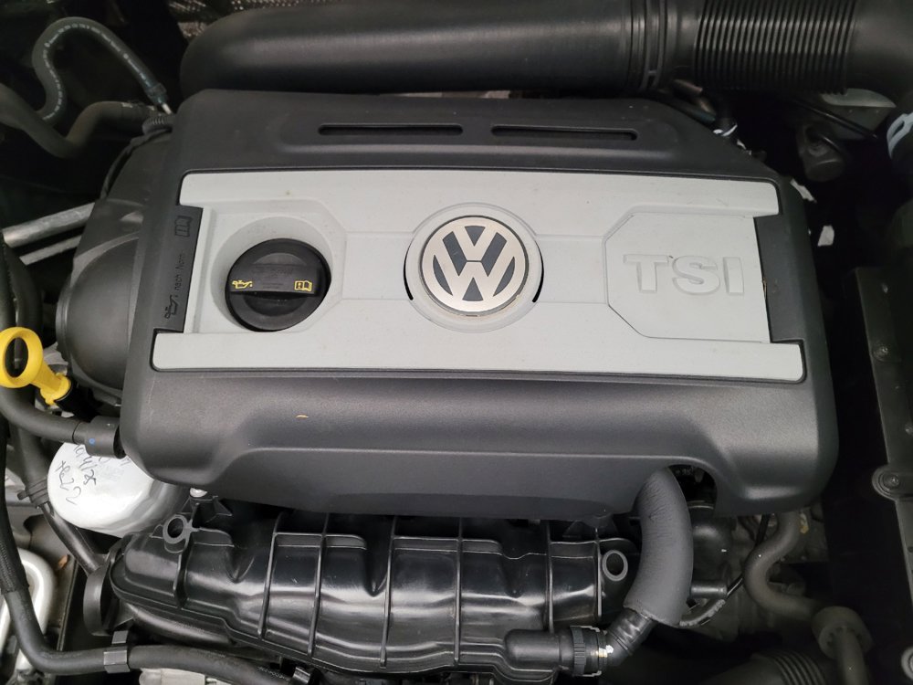 Used 2014 Volkswagen Tiguan SEL FWD image 30