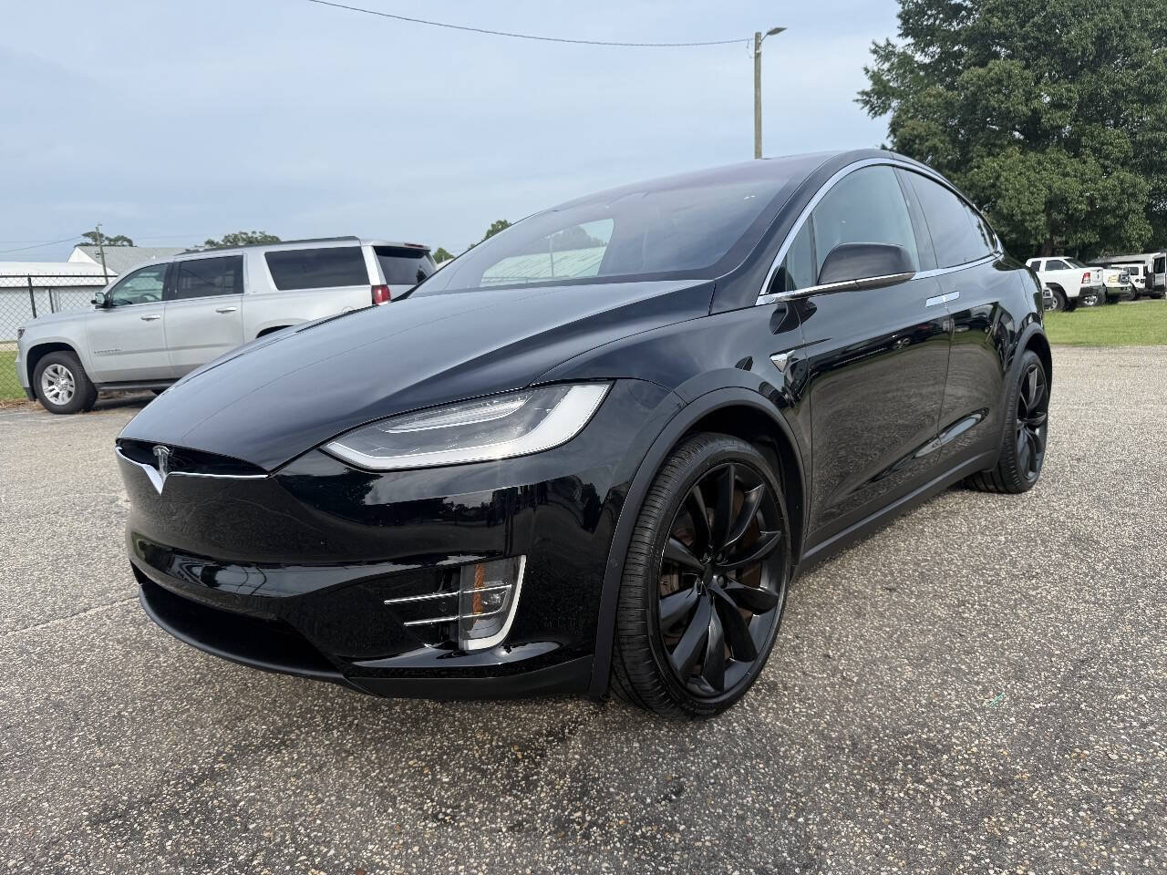 Used 2019 Tesla Model X Long Range AWD/4WD image 8