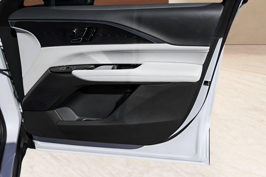 Certified 2026 Cadillac Lyriq Luxury w/ LPO, Floor Liner Package AWD/4WD image 26