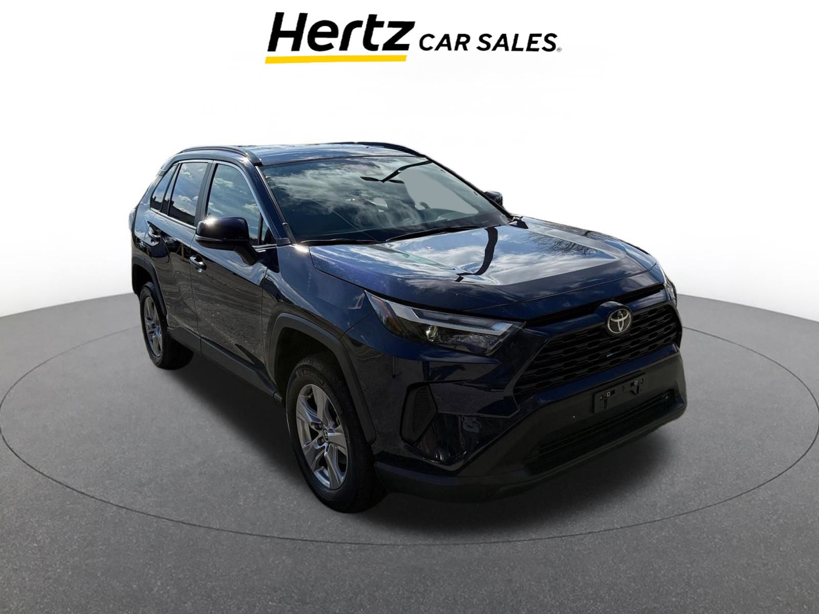 Used 2025 Toyota RAV4 XLE video 1