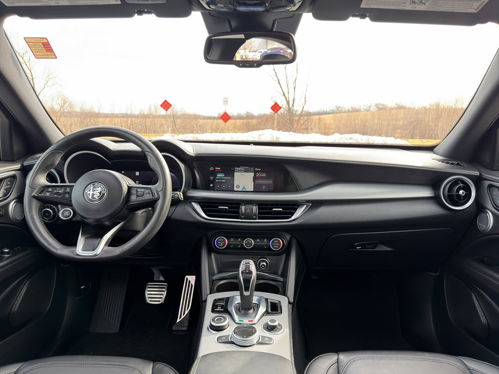 Used 2024 Alfa Romeo Stelvio Ti image 20