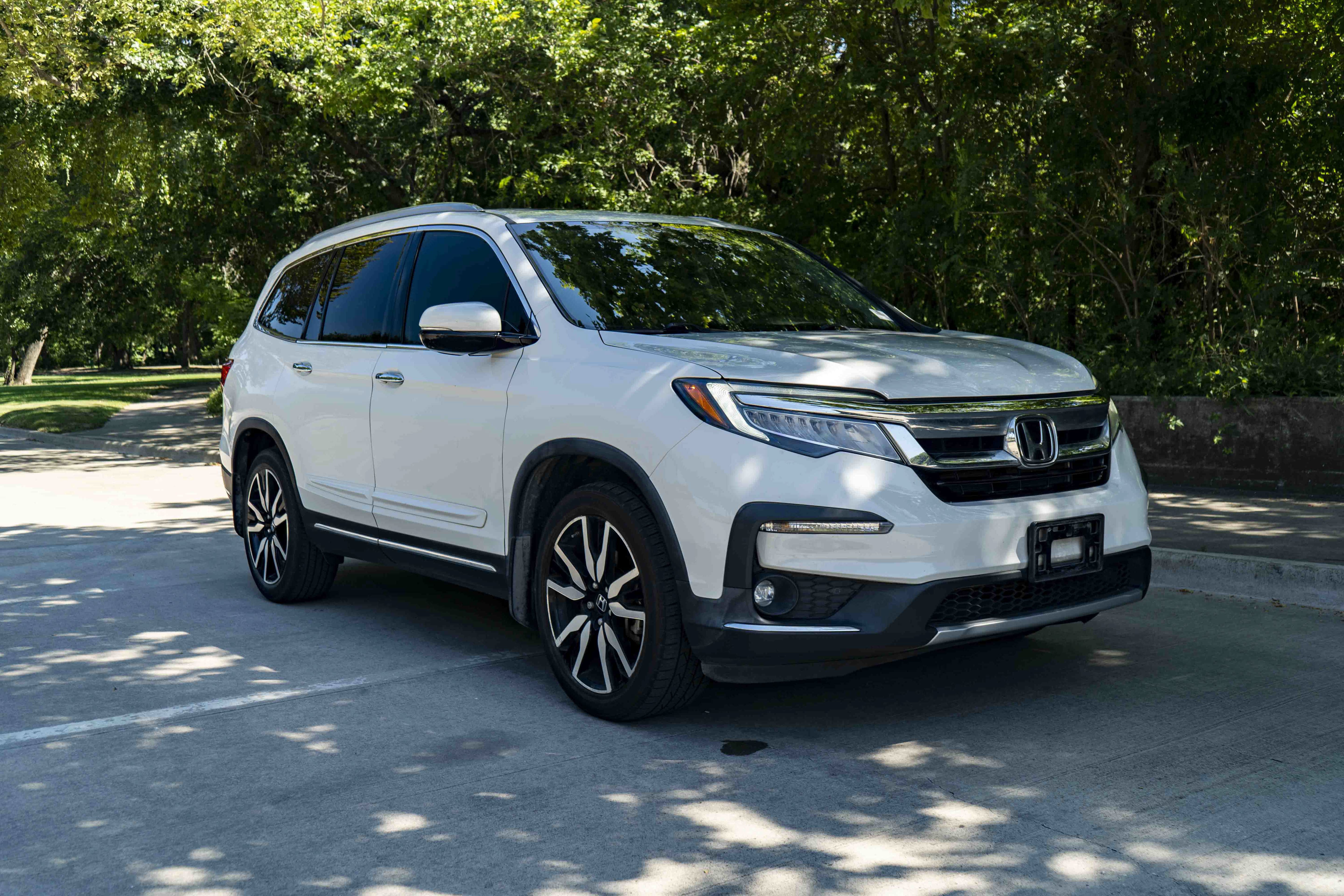 Used 2022 Honda Pilot Touring image 2