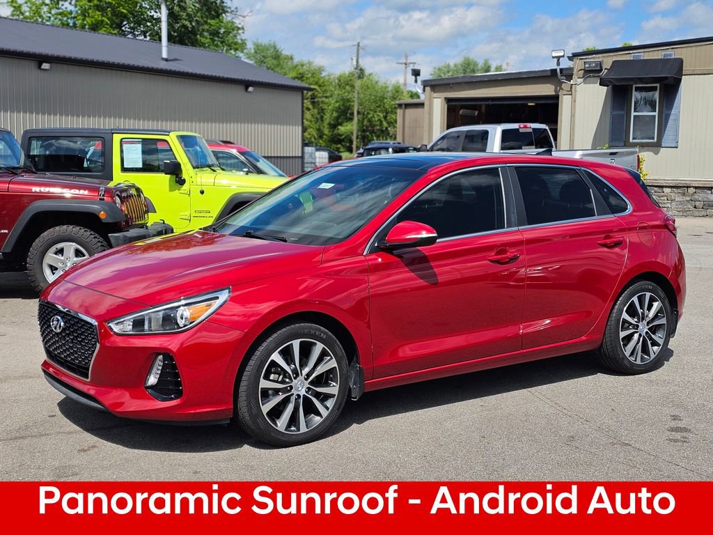 Used 2020 Hyundai Elantra GT w/ Style Package 02