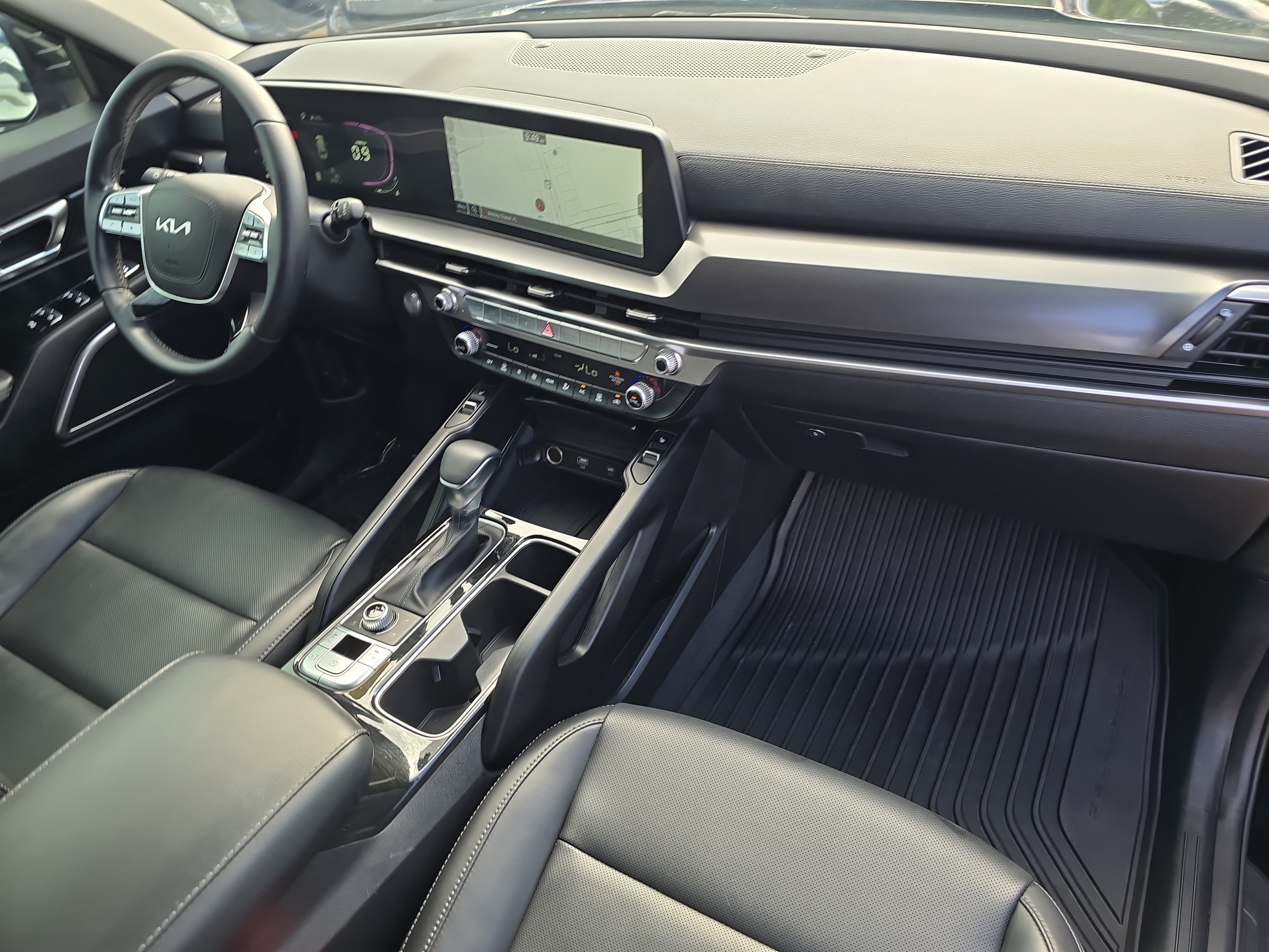 Certified 2024 Kia Telluride S AWD/4WD image 11