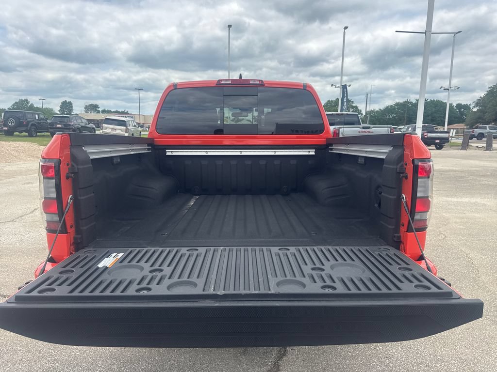 Used 2026 Nissan Frontier PRO-4X w/ Pro-4x Convenience Package AWD/4WD image 13