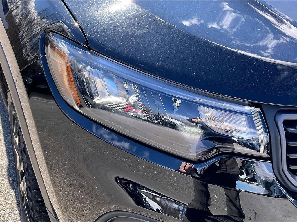 Used 2025 Jeep Compass Trailhawk image 29