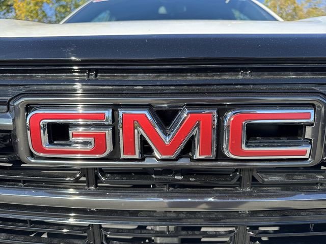 New 2026 GMC Terrain AT4 w/ LPO, Floor Liner Package image 31