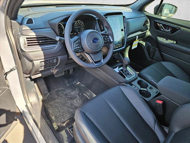 Used 2025 Subaru Forester Limited w/ Popular Package AWD/4WD video 3