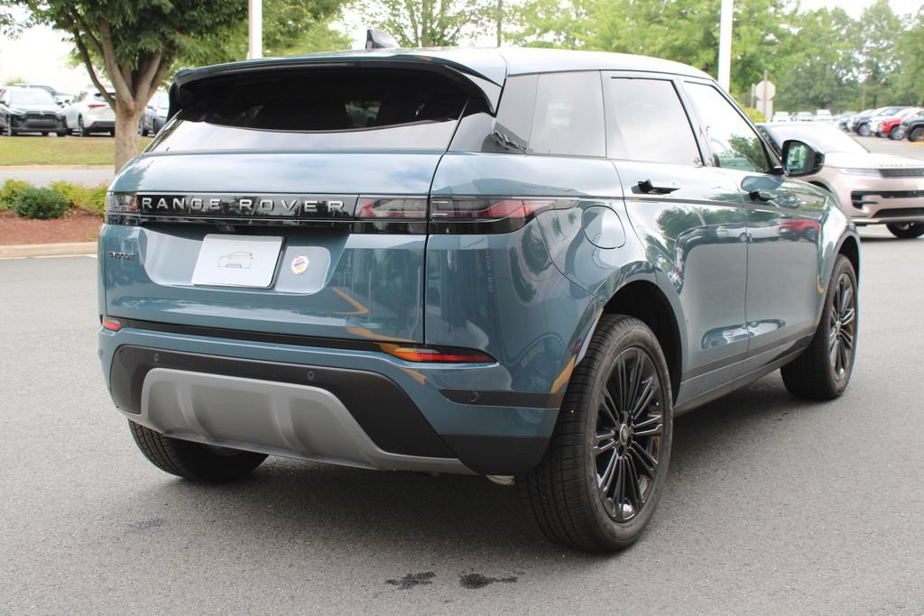 Used 2026 Land Rover Range Rover Evoque S AWD/4WD image 5