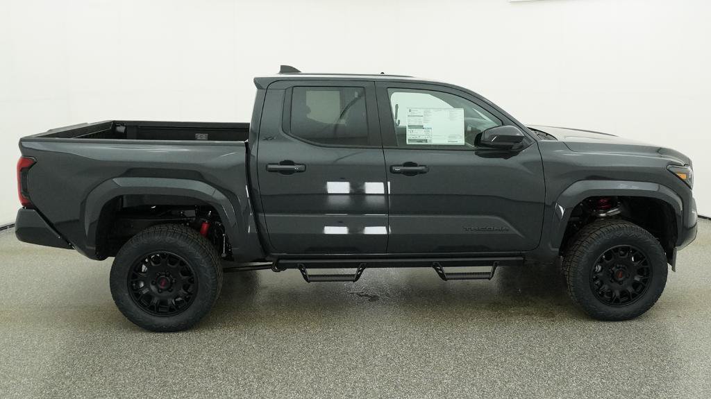 New 2026 Toyota Tacoma SR5 AWD/4WD image 32