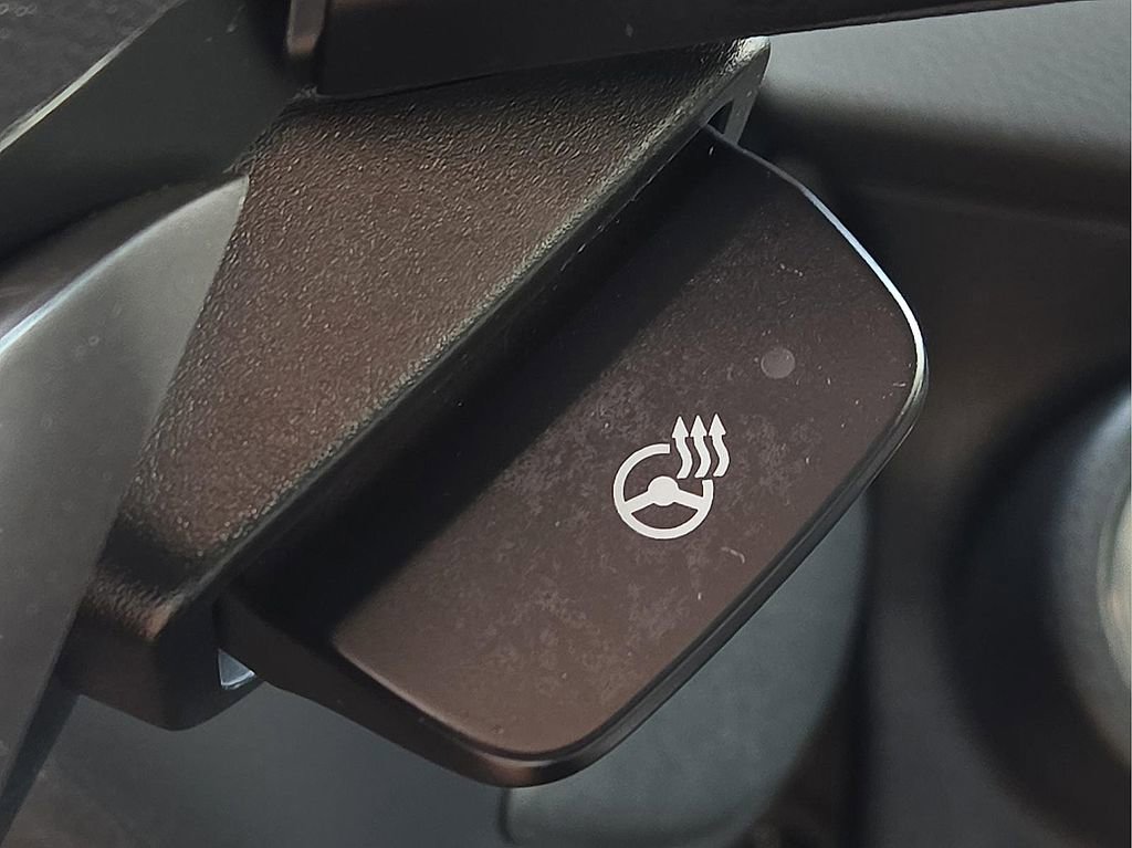 Certified 2024 Subaru Forester Limited image 19