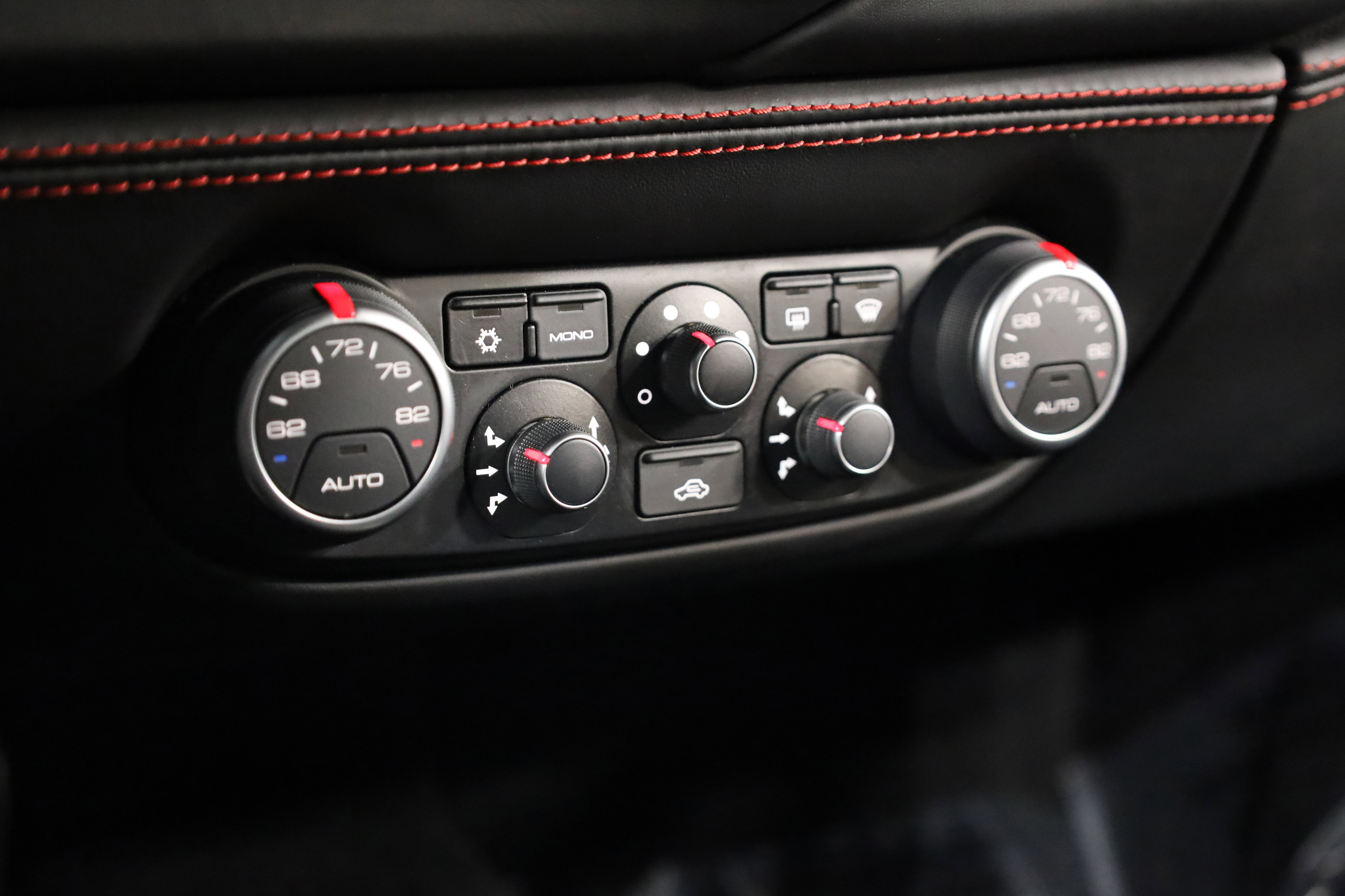 Used 2016 Ferrari 488 GTB image 26