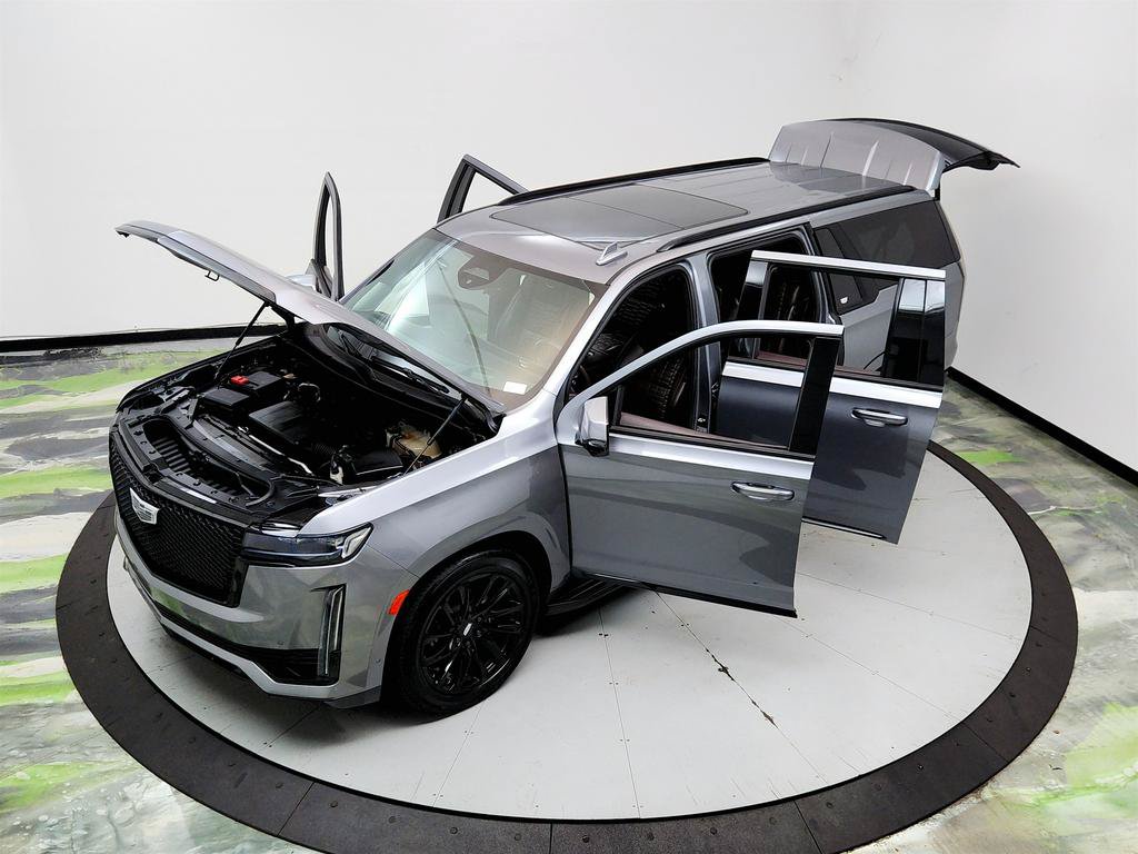 Used 2022 Cadillac Escalade ESV Sport Platinum w/ LPO, ONYX Package AWD/4WD image 37