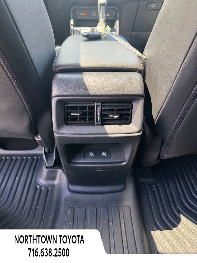 Used 2025 Honda CR-V Sport-L image 19