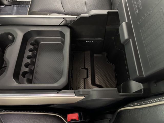 Used 2022 RAM 3500 Laramie AWD/4WD image 32