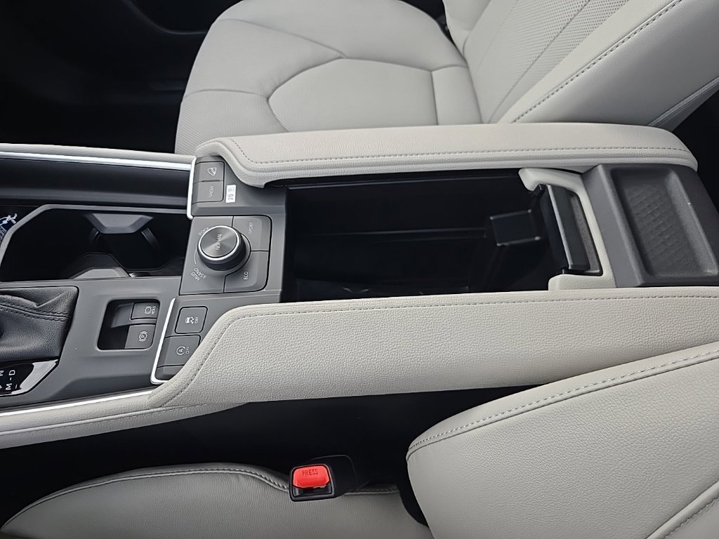 New 2026 Toyota Grand Highlander AWD image 25