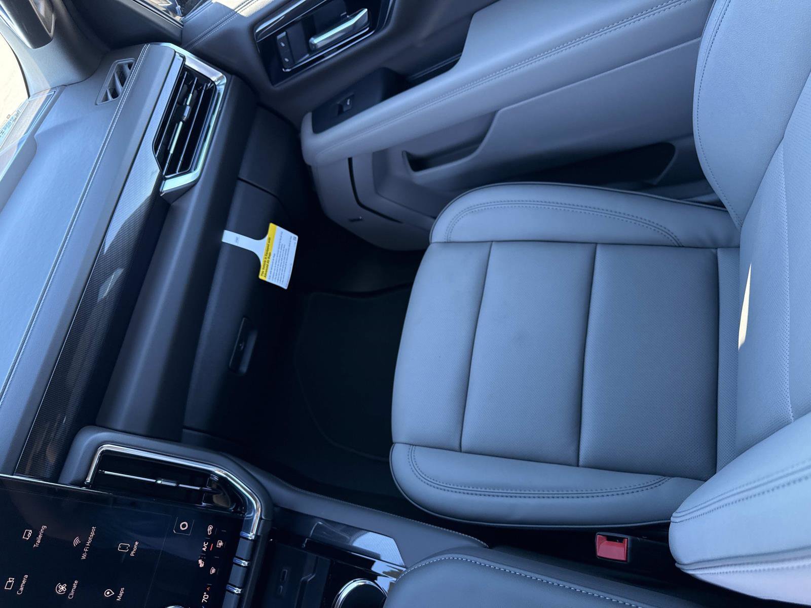 New 2026 GMC Yukon Elevation image 30